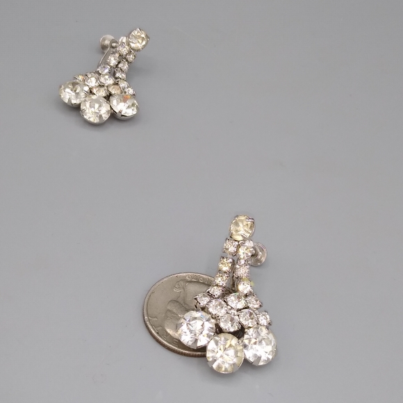 Girandole Rhinestone Chandelier Screw back Silver tone Earrings Vintage - Picture 15 of 16